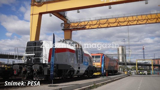 Vodíková lokomotiva firmy PESA ve Švédsku