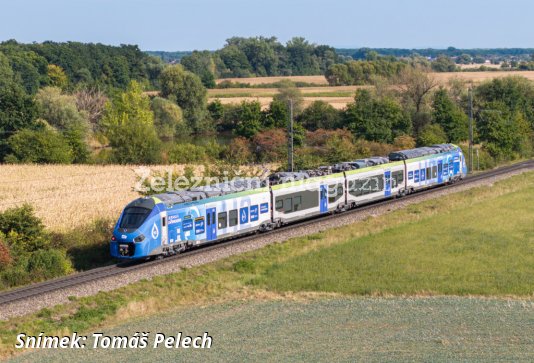 Vodíková Coradia Polyvalent na okruhu
